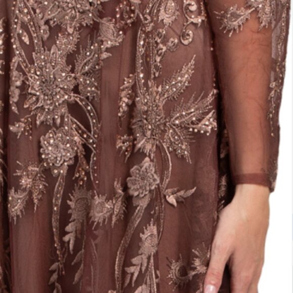 MAC DUGGAL Long Sleeve Embellished Gown - Picture 4 of 5